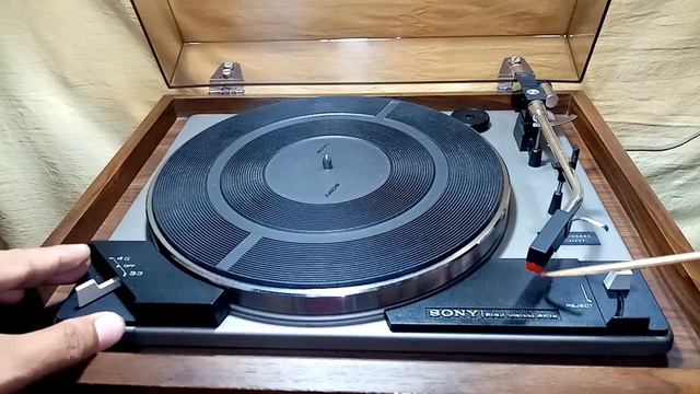 Sony PS-300 Turntable смотреть онлайн