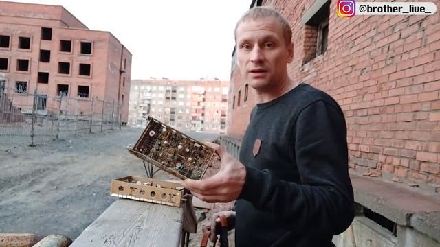 Как неплохо заработать на хламе?  Халявные деньги на улицах! Советские ценные  радиодетали