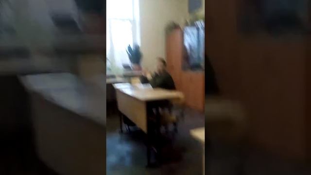 Когда не фотогигиеничен))) смотреть онлайн