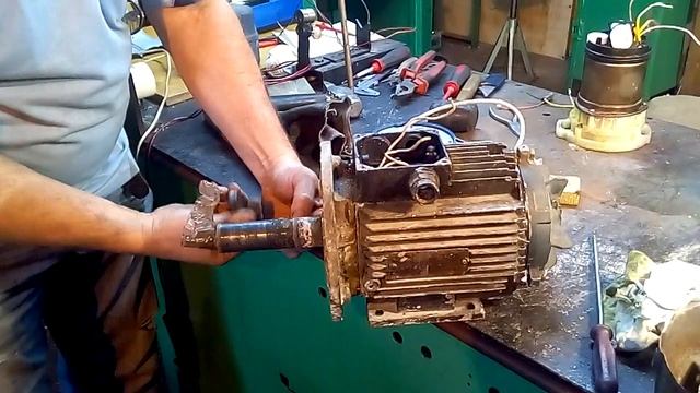 Залили водой двигатель,и говорят, что обмотчик..... смотреть онлайн