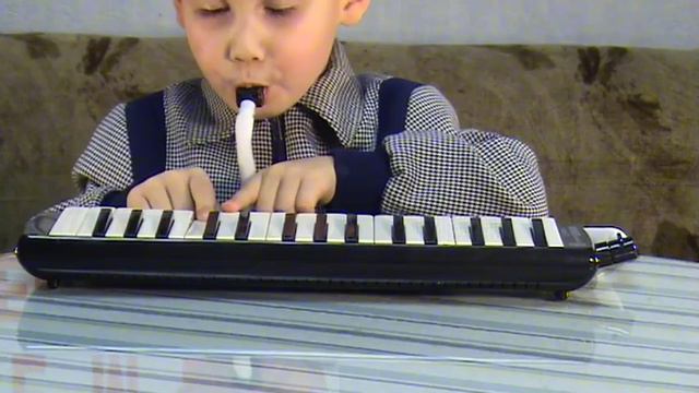 Уникальная семья Чудо ребёнок Профессионал Мелодика смотреть онлайн
