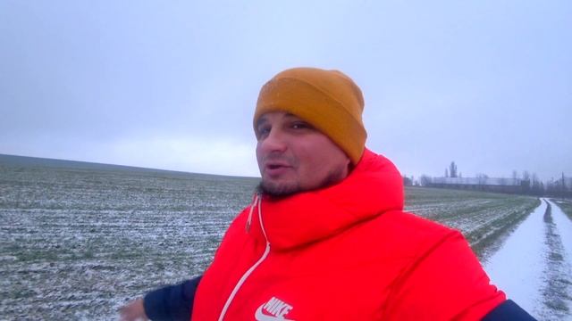 Нарядили Елку // Ярик ХАРЕ УМНИЧАТЬ !!!