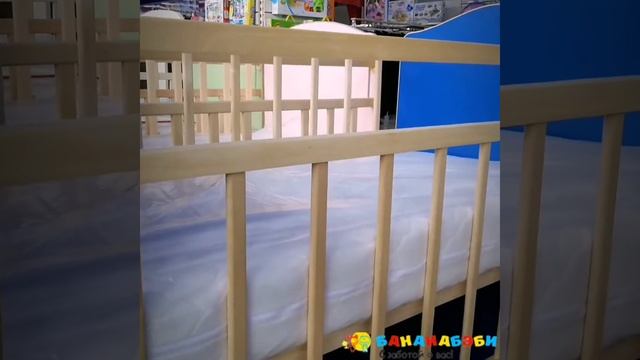 Детская кроватка «Морозко» на маятнике, с ящиком смотреть онлайн