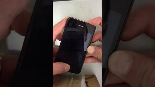 How To Perform Hard Reset Reboot On Any Apple iPhone 5 3G 3GS 4 4S or iPod Touch or iPad смотреть онлайн