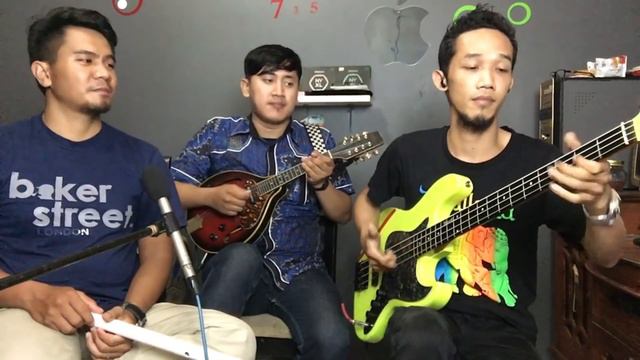 Sabda Cinta Cover by Dhona elbass feat Abi Suling dan Gofar Mandolin смотреть онлайн