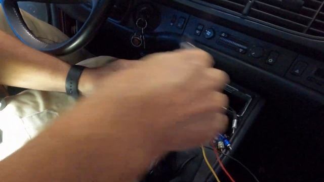The 1985 PORSCHE 944 gets a radio upgrade! смотреть онлайн