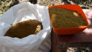 ПОДКОРМКА ТОМАТОВ / Костная и рыбная мука как удобрение !!!