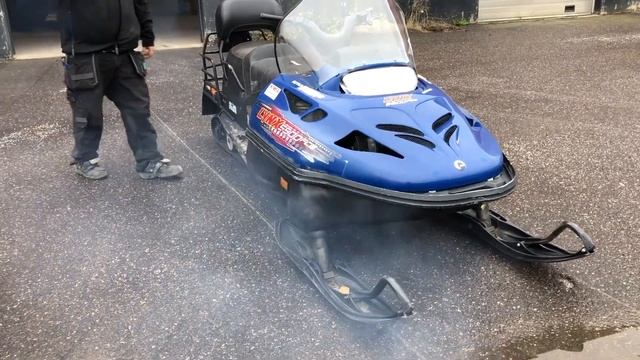 Köp Snöskoter Lynx 5900 på Klaravik смотреть онлайн