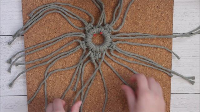 DIY Classic Macrame Star / Snowflake Ornament | EASY CHRISTMAS CRAFTS смотреть онлайн