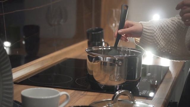 Мемфис в цвете Атласный серый смотреть онлайн