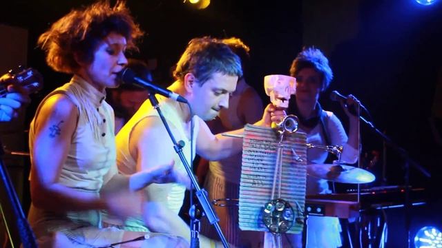 Серебряная свадьба - Da:Da - Сюзанна, доунт ту край смотреть онлайн