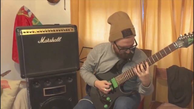 Pablo Milano en el taller, probando su Ibanez Universe, recién calibrada. Another Day solo cover смотреть онлайн