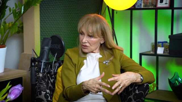 Prof. dr Nevena Čalovska Hercog | O braku | Sistemska porodična psihoterapija смотреть онлайн