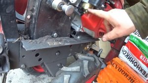 Полтора часа на огороде и мотоблок дымит как дизель, хана движку