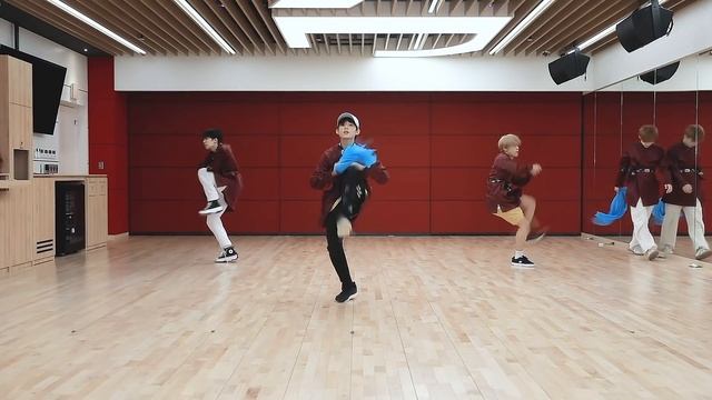 [LOUD:라우드] "Love me or Leave me" Dance Practice смотреть онлайн