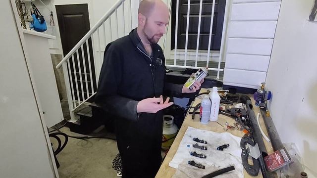 Hummer H3 Fuel injector cleaning, removal and reinstalling. What a PAIN!!! смотреть онлайн