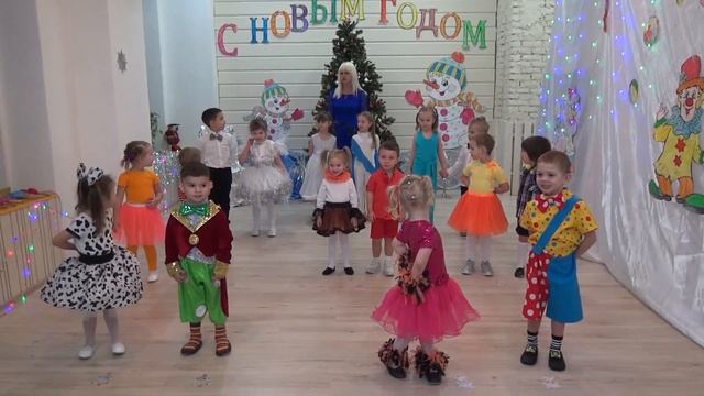Детские новогодние стихи hildren's Christmas poems Детский сад Kindergarten Новый год new year смотреть онлайн