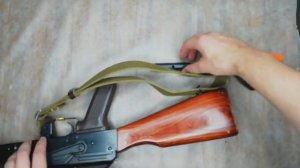 Пенал АКМ не вставляется в приклад