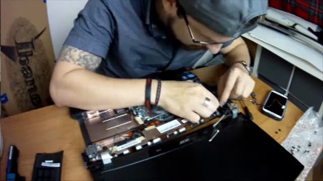 Broken charger connector replacement for Acer V3-571G смотреть онлайн