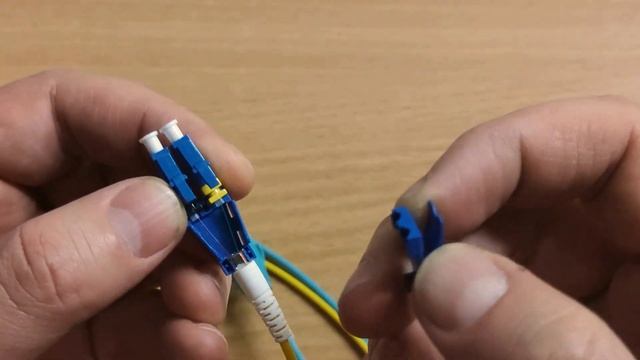 CMS™ Оптоволоконные патч-корды LC-LC (SM, MM) Uniboot смотреть онлайн