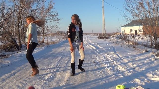 Танец под песню OLISHA - Туси смотреть онлайн