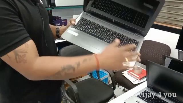 Used laptop Market| Dhanbad used laptop| Aaj ka stock Vijay 4 you смотреть онлайн