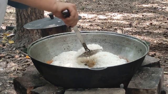 Как приготовить настоящий плов на природе. смотреть онлайн