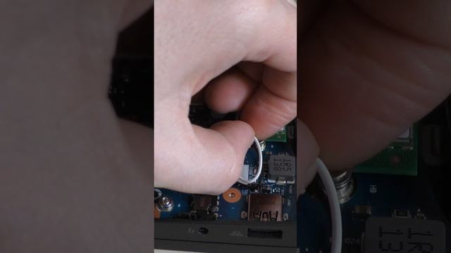 Как убрать Wi-Fi карту с ноутбука смотреть онлайн