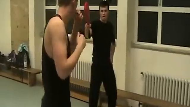 отработка удара с разворота