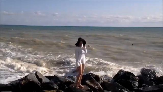 "Нам было 18 " смотреть онлайн