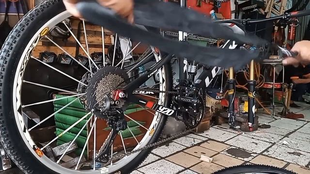 100%SEPEDA POLIGON X TRADA 6 VS LOOK смотреть онлайн