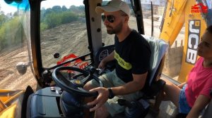 JCB 3CX | ⚠ 3CX Sitemaster at Work (subtitles)