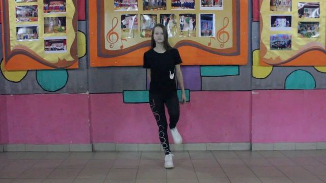 ТАНЕЦ | ЛУНА НЕ ЗНАЕТ ПУТИ | ТАЙПАН | AGUNDA смотреть онлайн