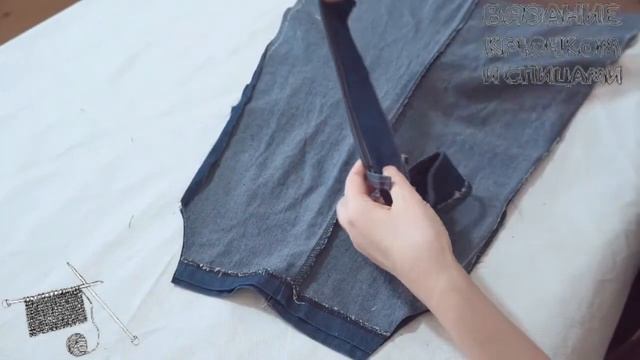 Не выбрасывайте старые джинсы! Переделка одежды. смотреть онлайн