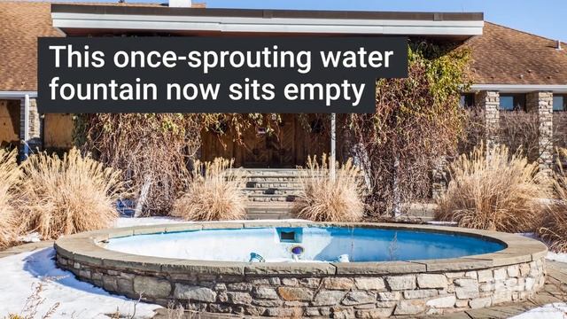 Haunting Photos Reveal What Happens When A Golf Course Is Abandoned смотреть онлайн