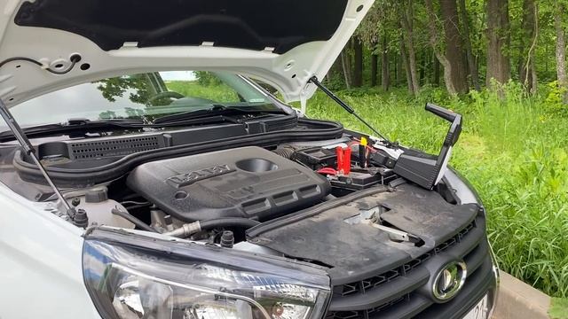 Inspector Camper - запуск двигателя с севшим аккумулятором смотреть онлайн