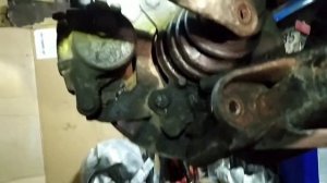 Замена нижнего рычага   Mitsubishi Padjero io!