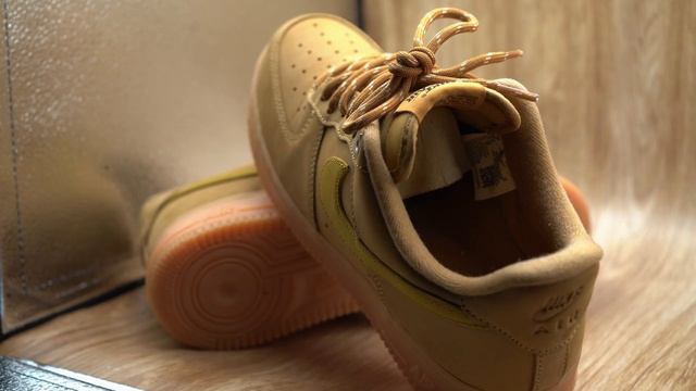 NIKE AIR FORCE 1 07 "FLAX" REVIEW + ON FEET смотреть онлайн