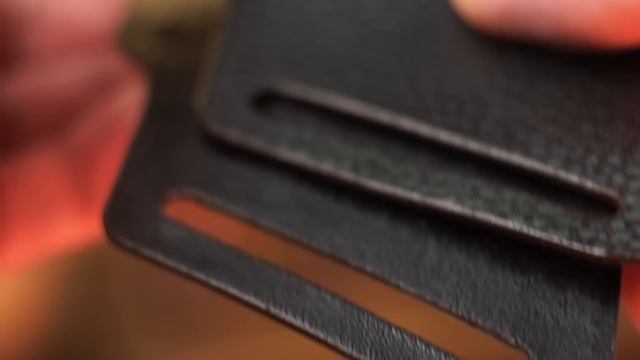 Making A Minimalist Leather Wallet.
