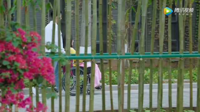 校園愛情電視劇【你是我的烟火My earthly fireworks】EP27|💖“怪力少女”攻略“娇弱学霸”，高甜碰撞擦出青涩爱情火花！💖|主演：鲁照华 刘昱晗 смотреть онлайн