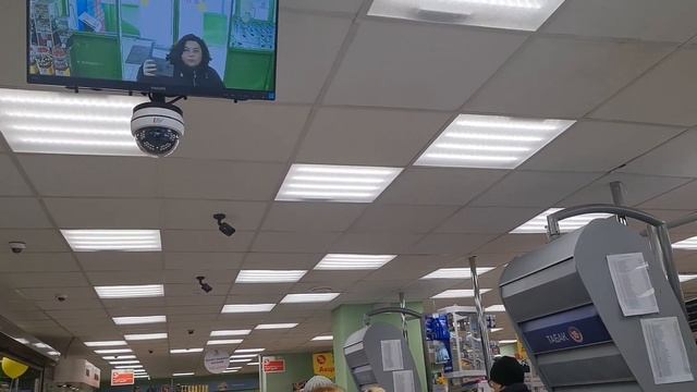 в сетевых магазинах собирают персональные данные, стоит система распознавания лиц. смотреть онлайн