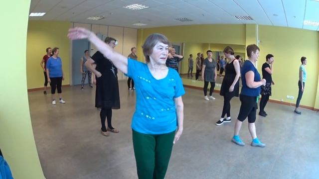 ХАЛИ ГАЛИ 40+ В СЫКТЫВКАРЕ занятие январь 2017 бачата смотреть онлайн