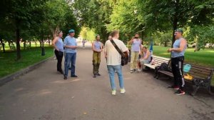 ГИТАРИСТ в день ВДВ ПРИТВОРИЛСЯ НОВИЧКОМ (720p).mp4