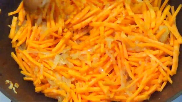 Плов с курицей и черносливом. Очень вкусный плов на сковороде смотреть онлайн