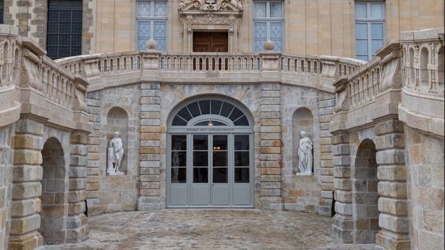 Франция. Фонтенбло́ (фр. Château De Fontainebleau). Парк.