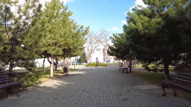 Цветочные часы - Скульптура «Город Воинской Славы» - Триумфальная арка - Анапа, юг России смотреть онлайн