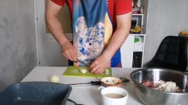 Очень просто! Готовим вместе, поэтапно, мясо в газовой духовке. Лопаточная часть. Минимум продуктов смотреть онлайн
