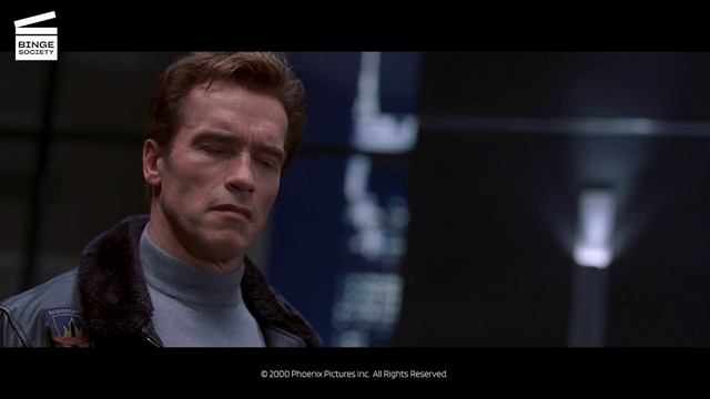 The 6th Day : He’s not the clone (HD CLIP) смотреть онлайн