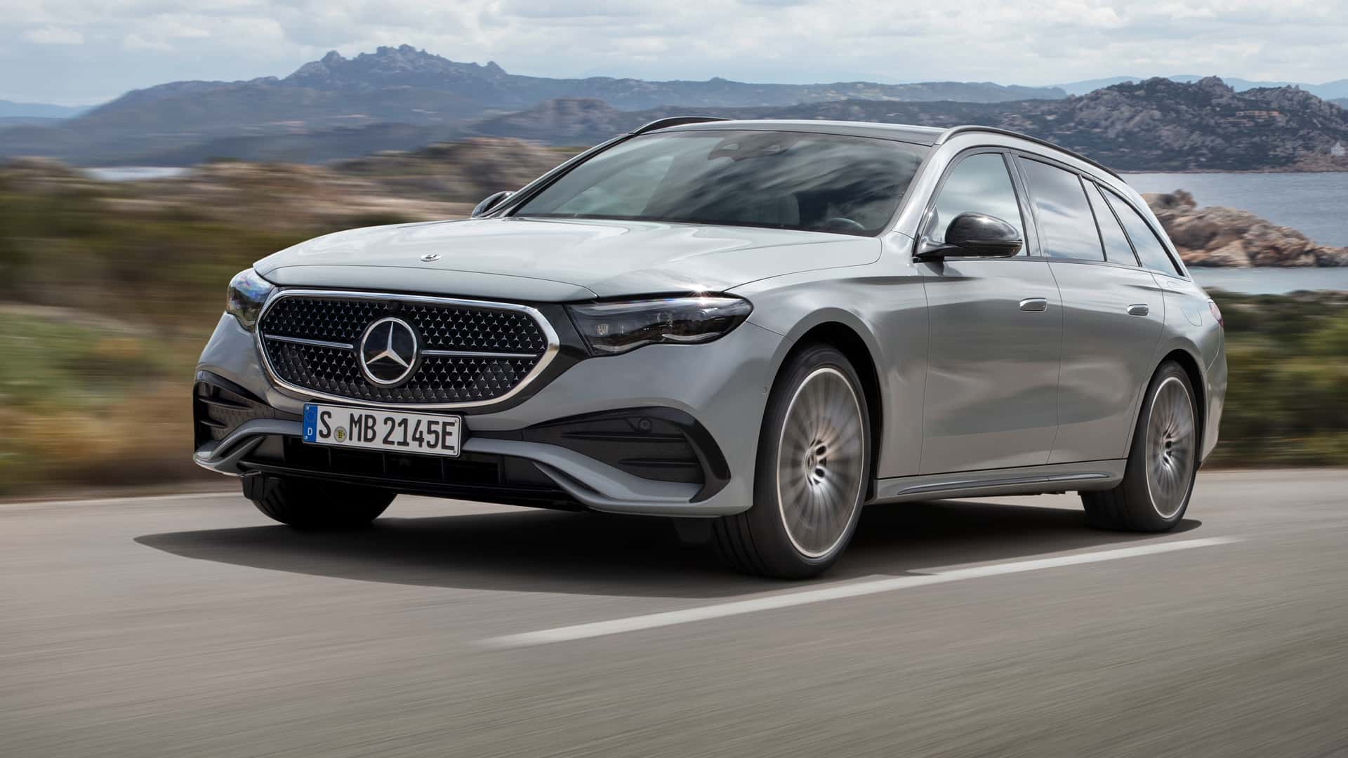 2024 Mercedes E Class Estate - New Wagon from Mercedes in details смотреть онлайн