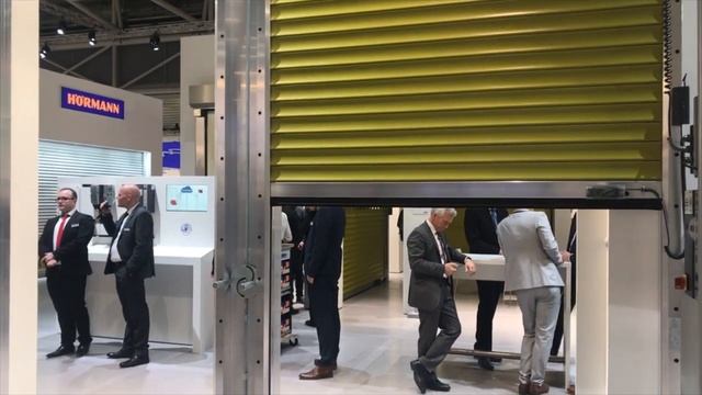 Рулонные ворота Hormann. Система SSG для соединения нескольких ворот. Системы безопасности SKS. смотреть онлайн